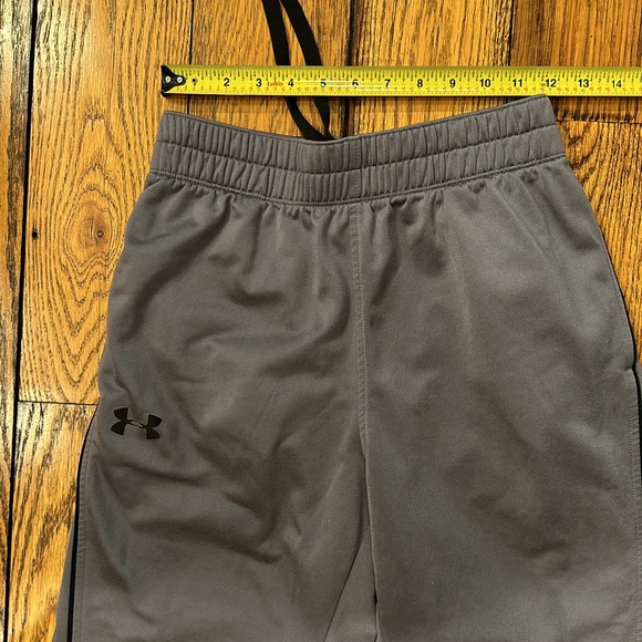 UNDER ARMOUR LOOSE FIT GREY MENS ATHLETIC PANTS WITH BLACK PIPING SIZE SMALL - Picture 8 of 9